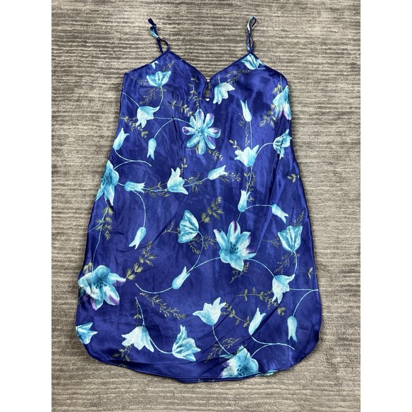 Secret Treasures Slip Womens Medium Blue Floral Satin Sleeveless Polyester‎ - Picture 1 of 10